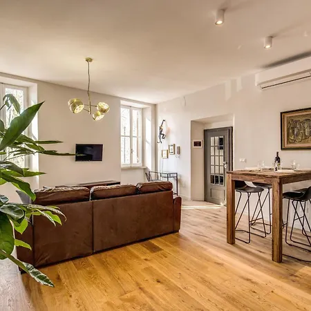 Sant'eiligio Loft Campo Di Fiori شقة